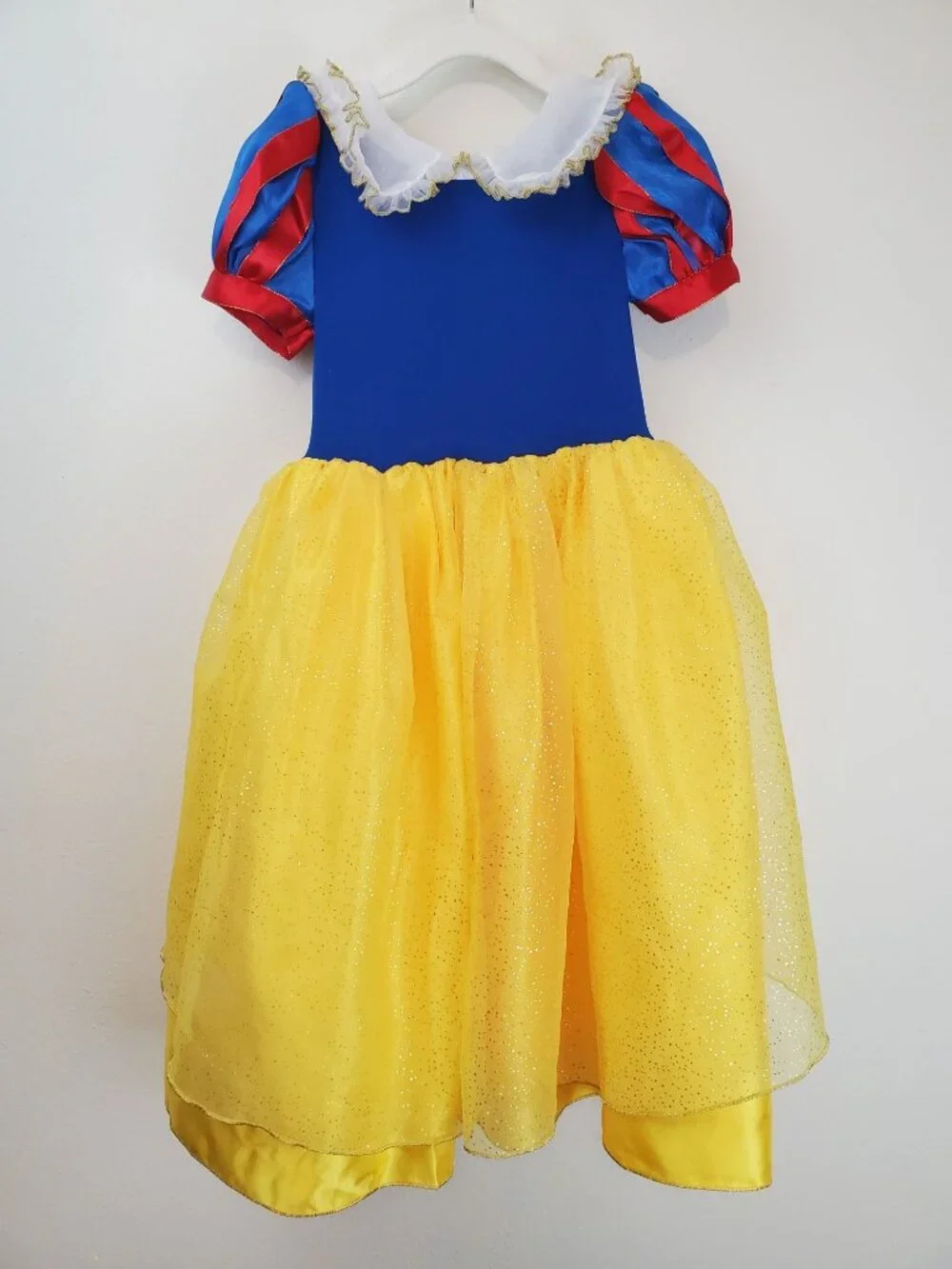 Snow White Disney girl's costume dress; girls 5/6